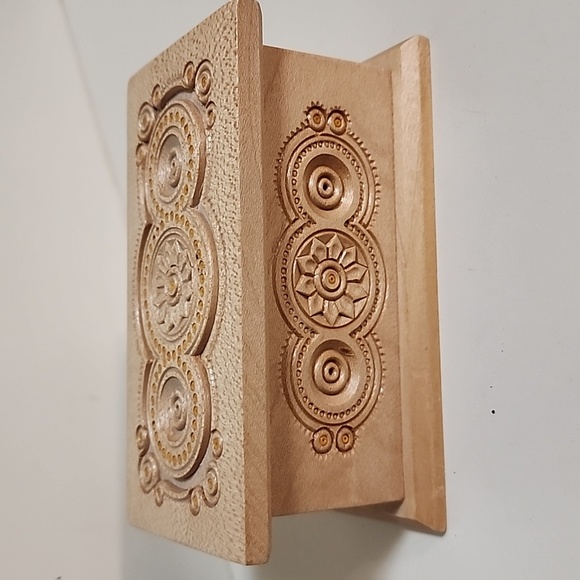 Wood trinket/jewlery box - Picture 10 of 10